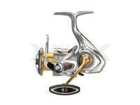 Carrete Daiwa 21 Freams LT 2500D