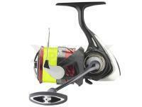 Carrete Daiwa 23 Ninja 4000-C pre-spooled (J-Braid X4 0.21mm/160m)